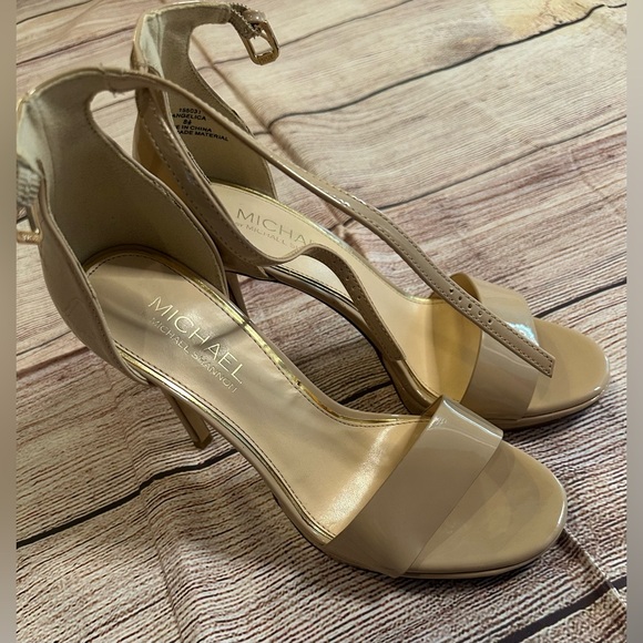 Michael Shannon Shoes - VGUC sz8.5 Michael by Michael Shannon “Angelica” heels